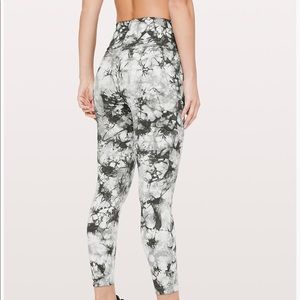 Lululemon Wunder Under Leggings